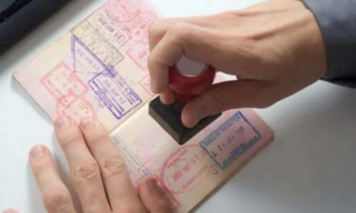 مقالة  : ماهو رابط استعلام عن تأشيرة خروج وعودة بالسعودية إلكترونيا؟ إدارة الجوازات توضح