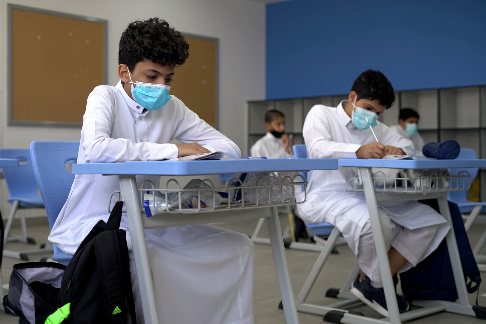 مقالة  : ما هو موعد آخر إجازة مطولة للطلاب خلال الفصل الدراسي الجاري؟ وزارة التعليم السعودية توضح