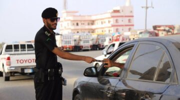 المرور السعودي: يجوز القيادة بالرخصة الدولية أو الأجنبية لقائد السيارة الأجنبي