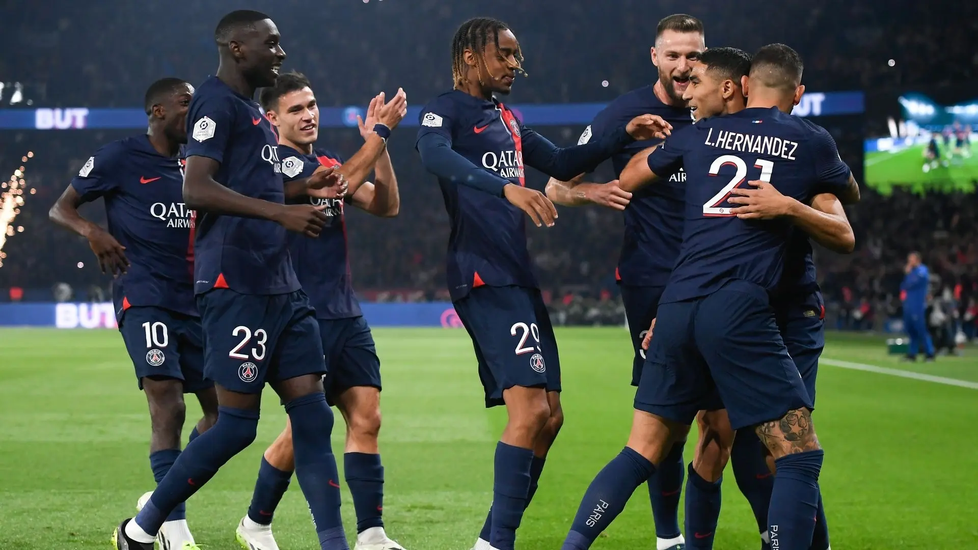 مقالة  : باريس يستعد لمواجهة قوية أمام نيوكاسل في دوري أبطال أوروبا