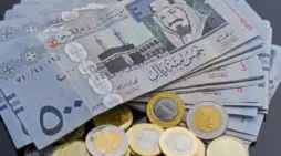 مقالة  : اسعار الريال السعودي مقابل الجنيه المصري يواصل تراجعه في السوق السوداء