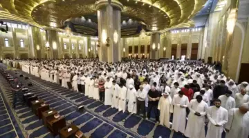 ما هي مواعيد الصلاة في السعودية الرياض اليوم الأحد 14 رمضان 1445؟
