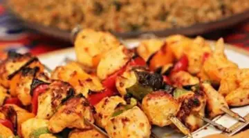 “اكلات رمضان” طريقة عمل شيش طاووق في البيت بطعم شهي وتتبيلة مميزة
